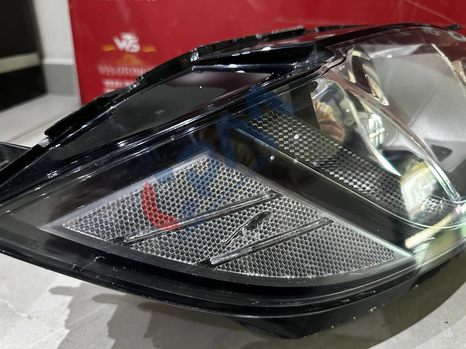 2013 2016 Jaguar XF Xenon Sağ Ön Far GX63 13W029