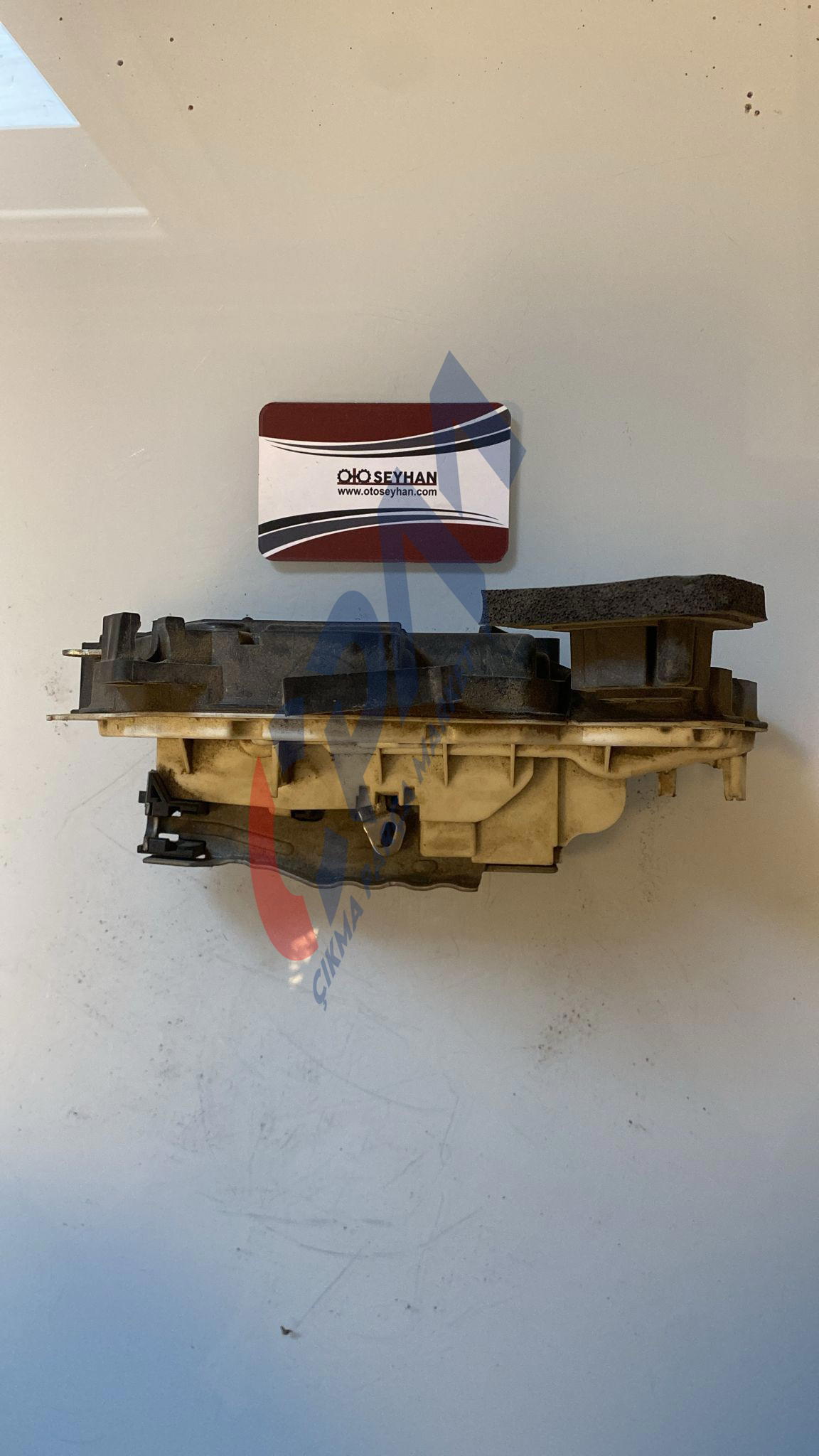 5K1837015J seat leon 2017 20 ön sol kapı kilidi