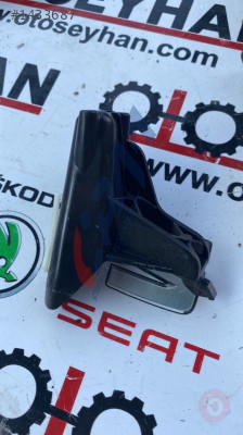 5K6867737 volkswagen golf 6 bagaj destek braketi