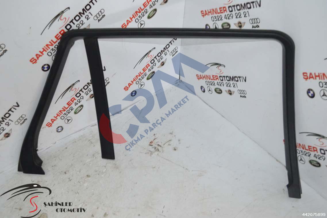 2006 2013 BMW X5 E70 Sağ Arka Kapı Çıtası 51357141035