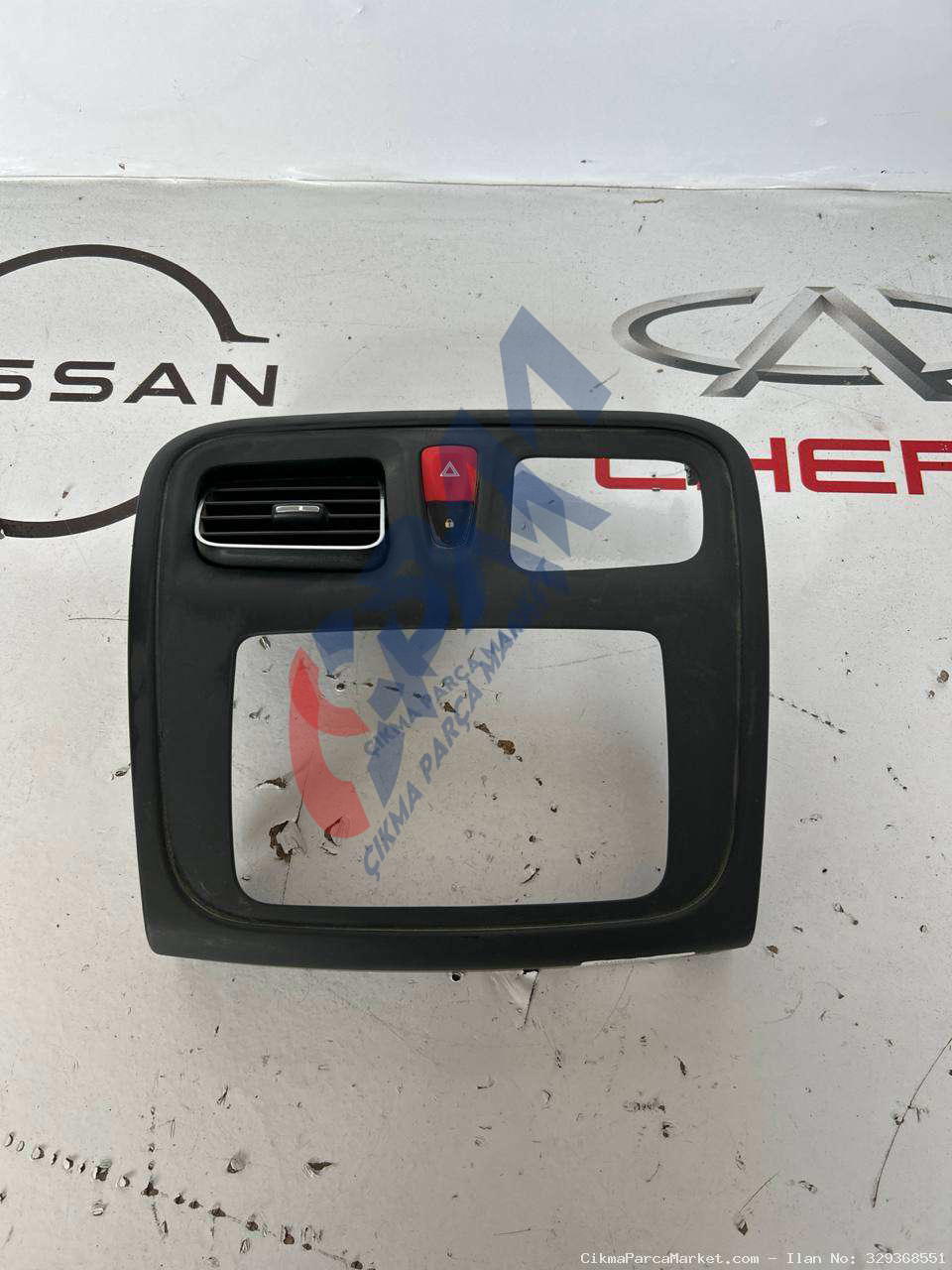 2010 2014 Renault Symbol Teyp Çerçevesi Bakalit 682601883R