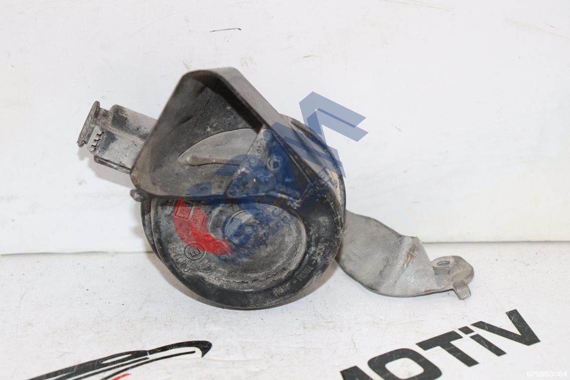 Mercedes C Serisi a205 w205 Korna a2055421520