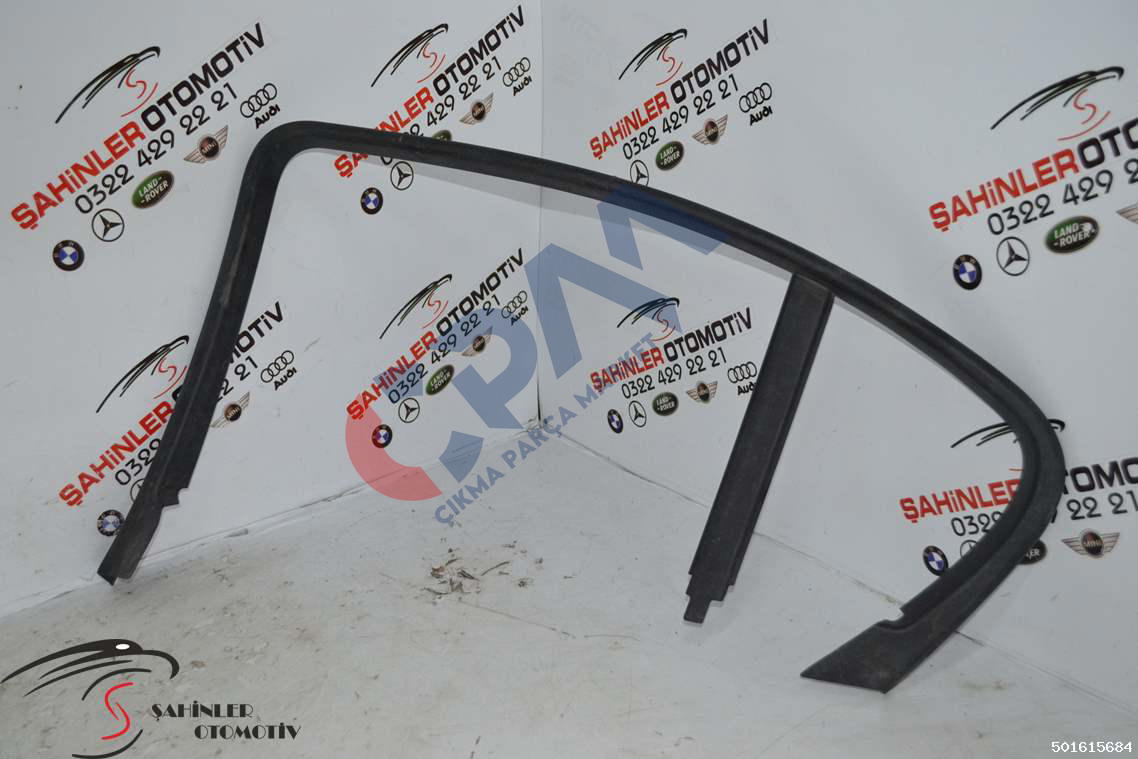 BMW 3 Serisi E90 Sağ Arka Kapı Çıtası 51347060222