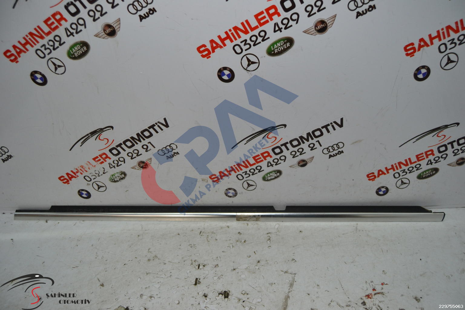 Mercedes C Serisi A204 W204 Sol Arka Cam Dış Sıyırıcı Fitili A2047351565