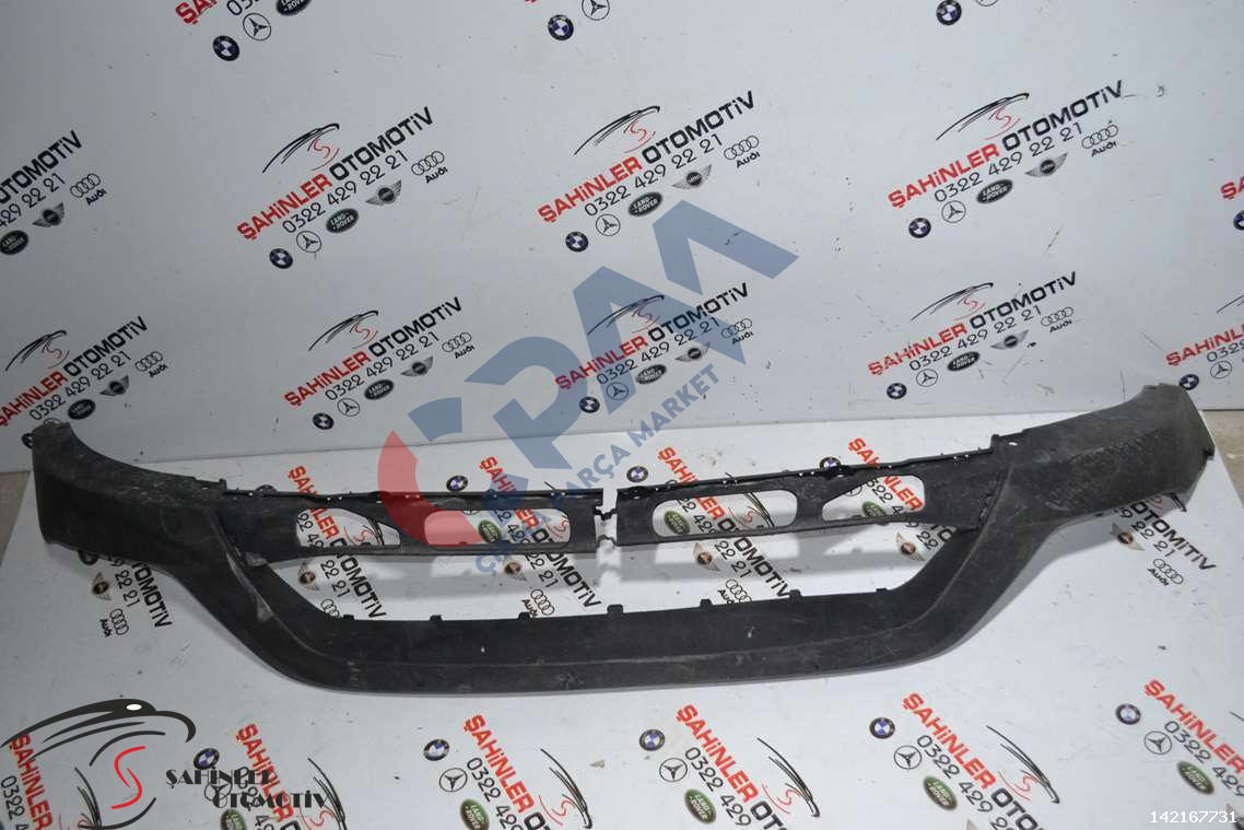 BMW X1 E84 Ön Tampon Izgarası 51117303751