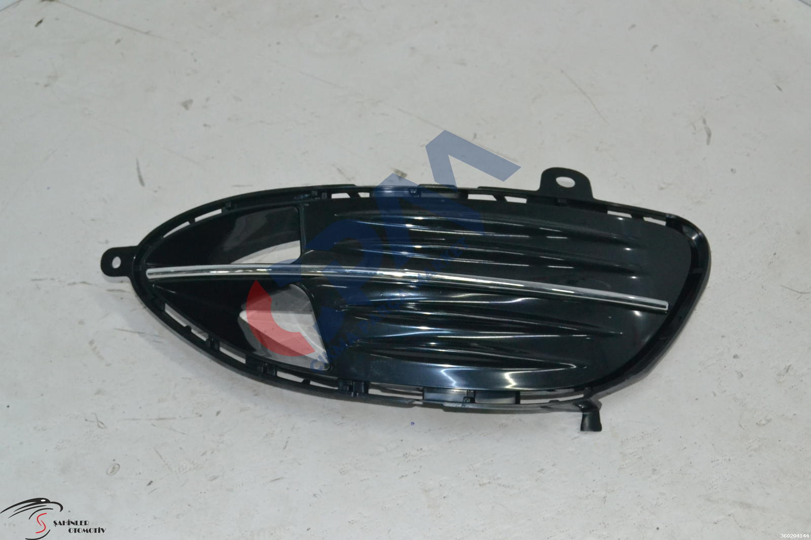 2014 2016 Mercedes E Serisi W212 Sağ Ön Tampon Izgarası A2128852222