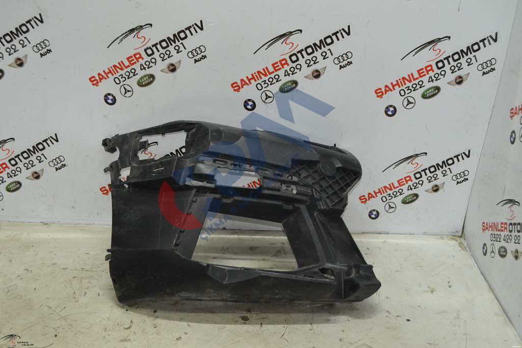BMW 5 Serisi G30 G30 LCI Sağ Ön SİS FAR YUVASI 51118098676