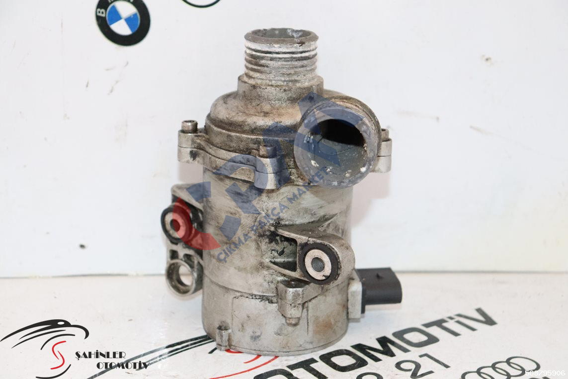 BMW 5 Serisi E84 E89 F10 F11 F18 F25 F30 N20 B20 Su Pompası 7597715