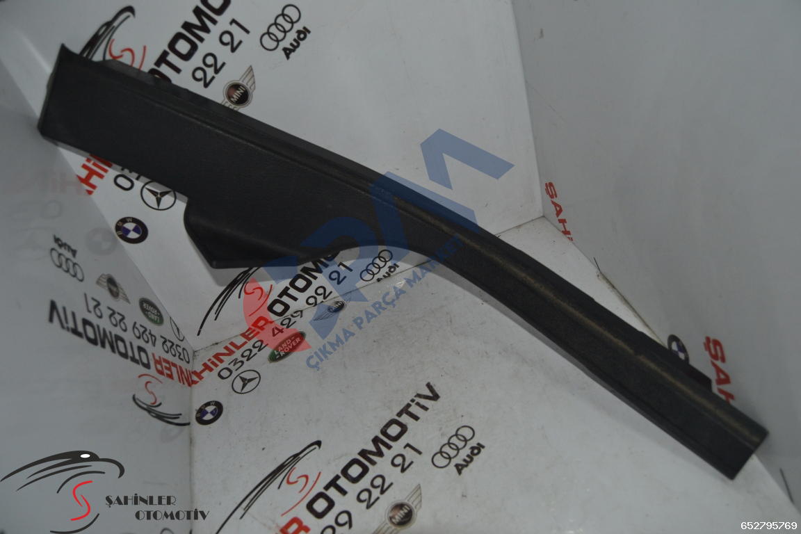 BMW X5 E70 X5 Direksiyon Kolonu Trim Üst Alt Siyah Kapak 51477148527