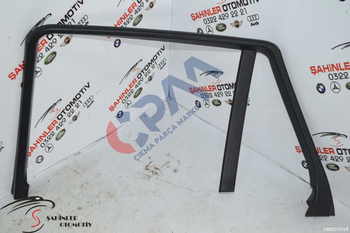 2006 2013 BMW X5 E70 Sol Arka Kapı Çıtası 51357141036