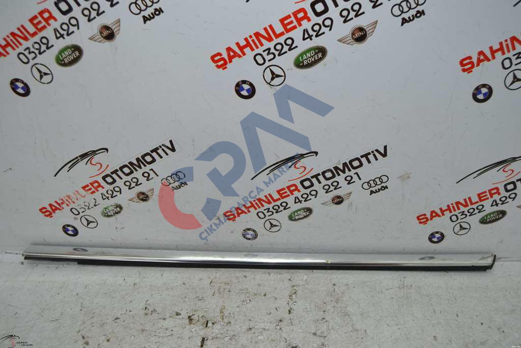Mercedes GLA Serisi A156 W156 X156 Sol Ön Cam Dış Sıyırıcı Fitili a1567250182