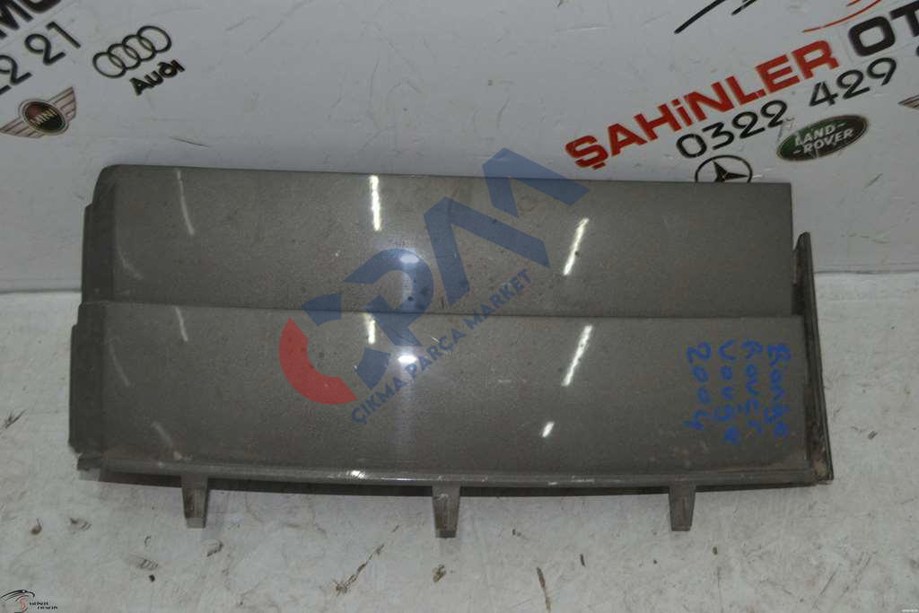 2003 2005 Land Rover Range Rover Vogue Sol Ön Çamurluk Izgarası 51137026899