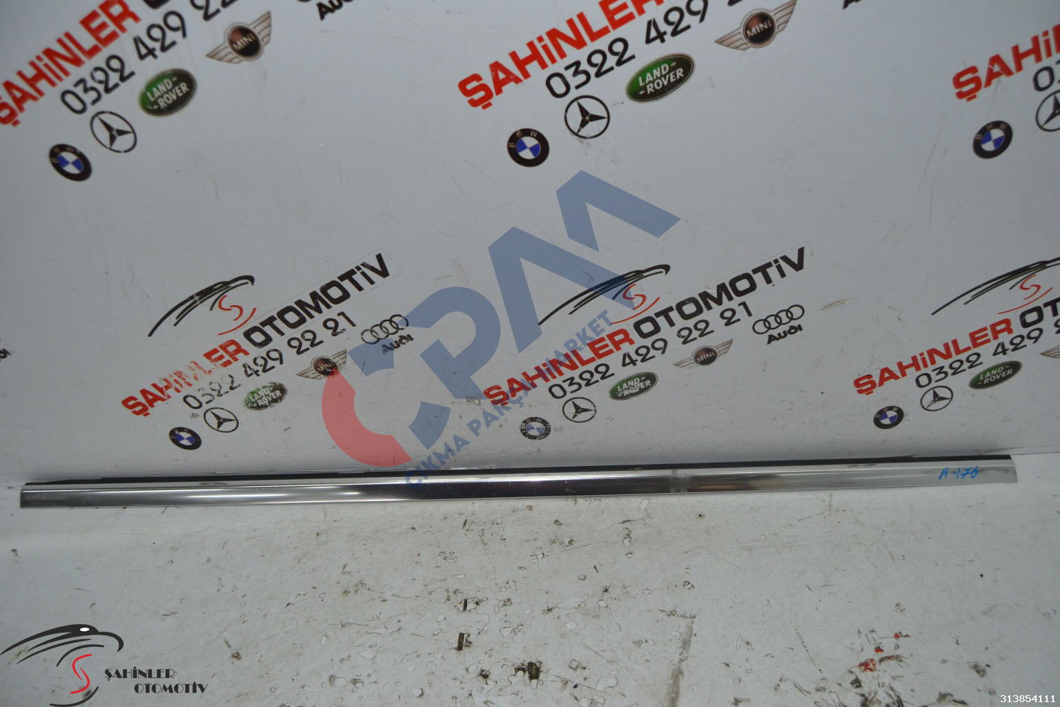 Mercedes A Serisi A176 W176 Sağ Arka Cam Dış Sıyırıcı Fitili A1767350182