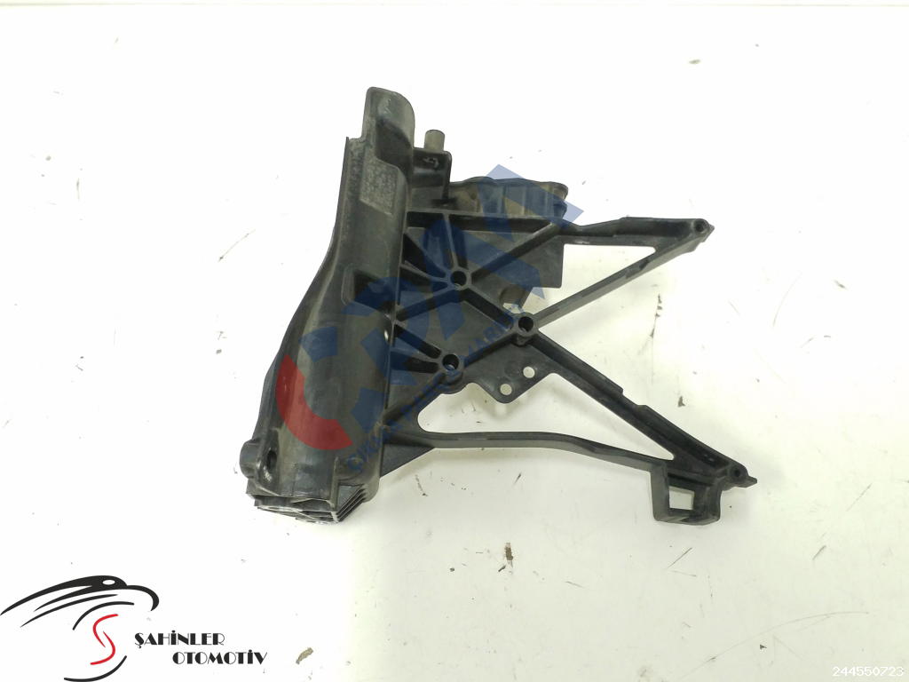 Mercedes E Serisi a213 w213 Sağ Ön PANEL BRAKETİ a2136206500