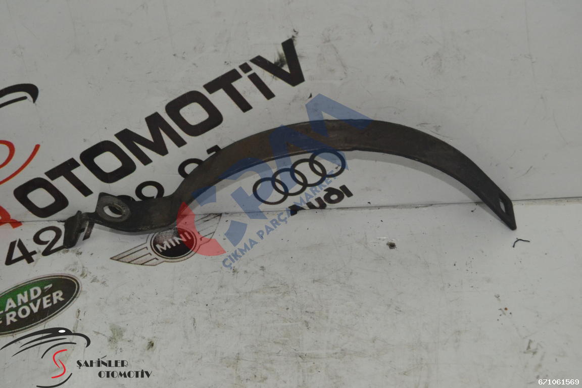 Mercedes CLA Serisi Fluence Megane 3 Katalizör Bağlantı Kelepçesi Katalizör 208196144R