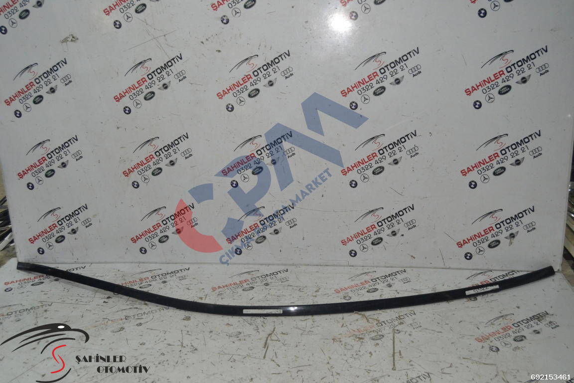 BMW 5 Serisi F10 Sağ Tavan Çıtası 7234332