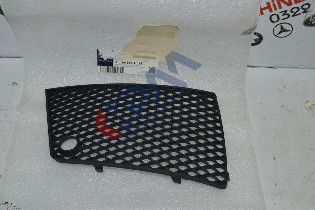 Mercedes GL Serisi A166  W166 X166 Sol Ön Tampon Izgarası A1668854522