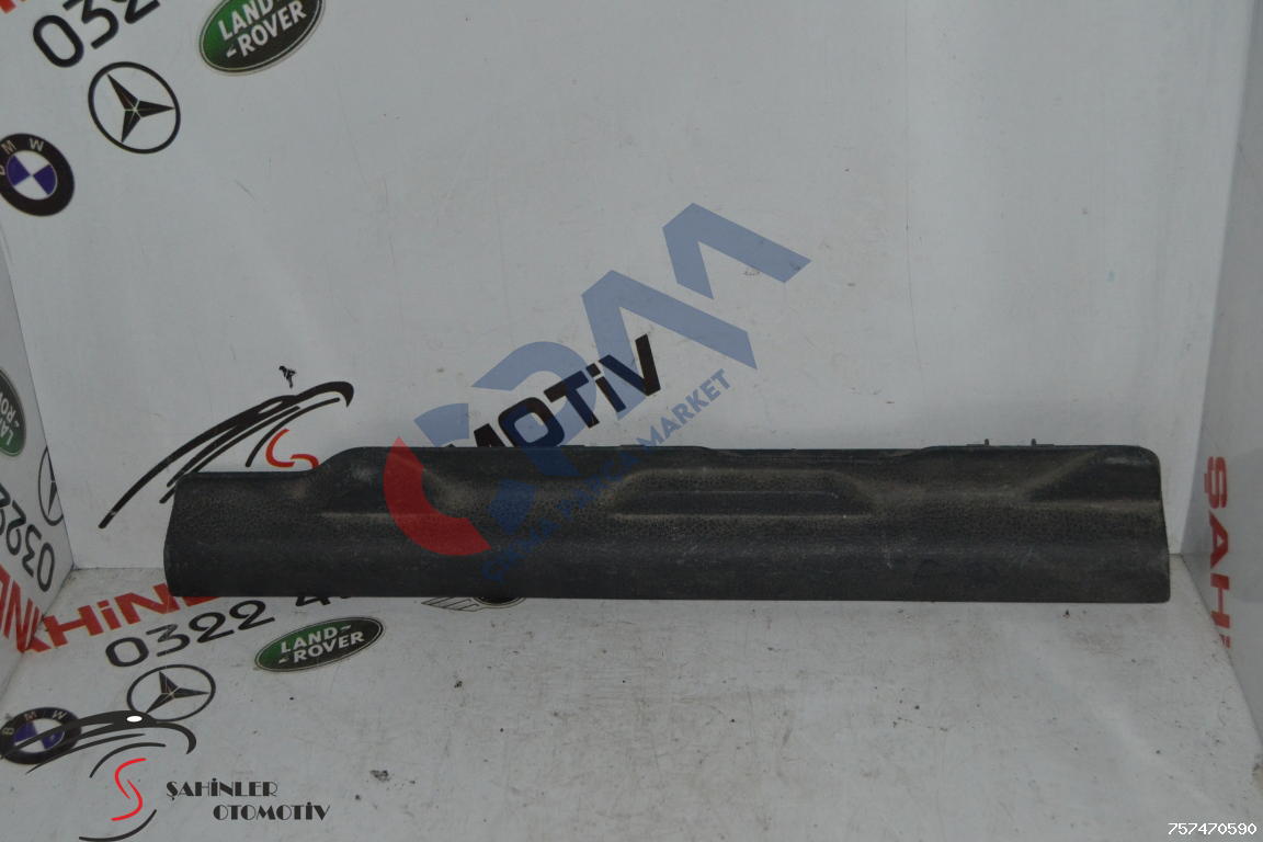 BMW 3 Serisi F30 Ön Koltuk Sağ Yan Korkuluk Kapağı Kapak 7243557