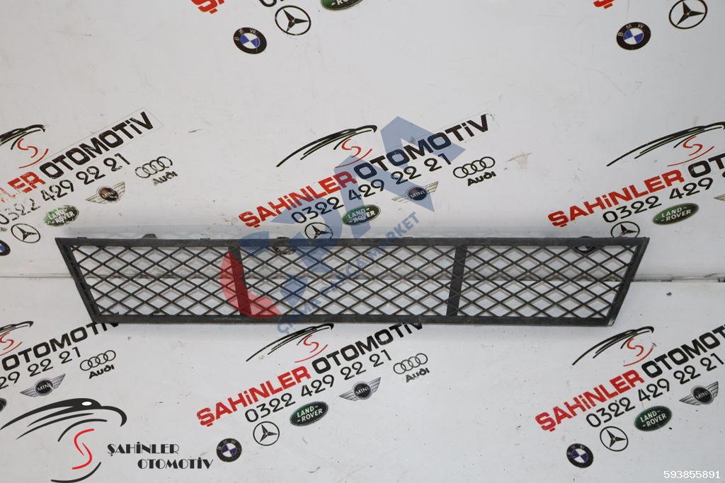 BMW 5 Serisi F10 Orta Tampon Izgarası 7285950