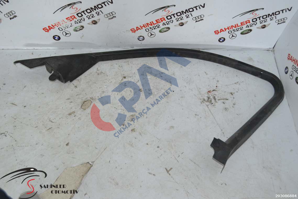 BMW 3 Serisi F30 F80 F31 Sol Ön Kapı Çıtası 51337259382