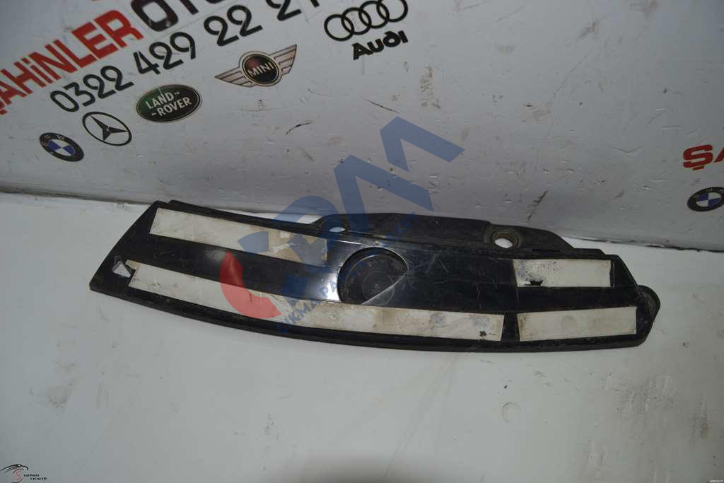 Mercedes CLS A257 W257 Hava Emiş Kapağı Sağ Kapak A2578855200