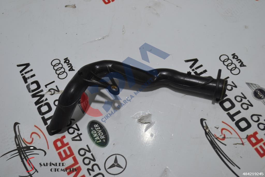 Mercedes C Serisi w176 w205 w117 gla w156 cgi Yağ Borusu A2741802151
