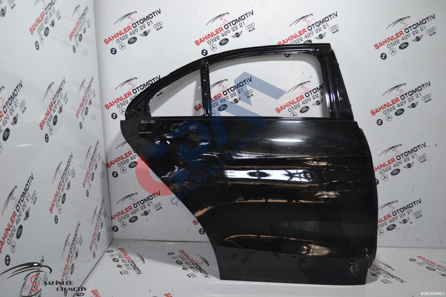 2014 2018 Mercedes C Serisi A205 W205 Sağ Arka Kapı A2057320210