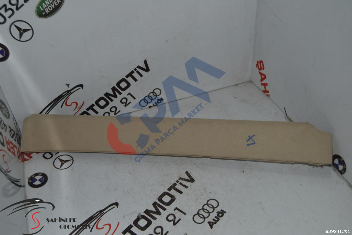 BMW X1 X1 (F48) Panel trim kalkanı Kapak 51459292155