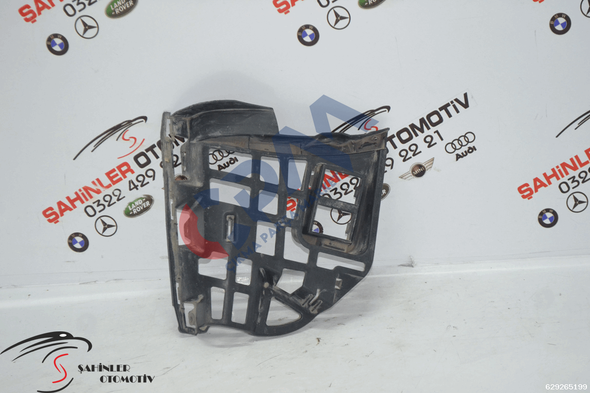 Mercedes CLA Serisi W117 Tampon Tutucu A1178850014