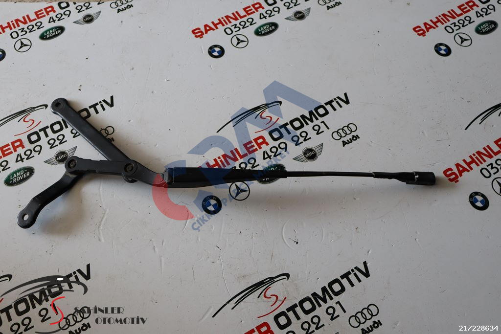 Mercedes C Serisi a205 w205 Sağ Ön Silecek Kolu a2058203900