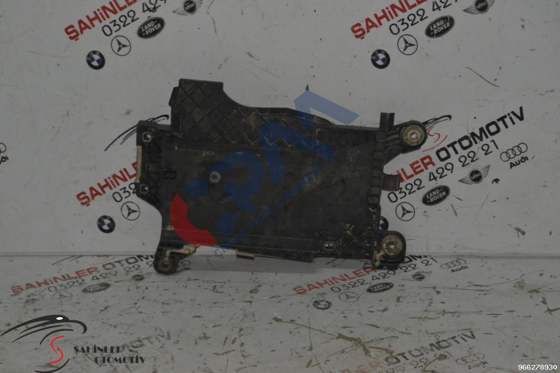 2014 2020 BMW 2 Serisi Tourer  F45 F56 MINI Cooper Akü Yuvası 7641798