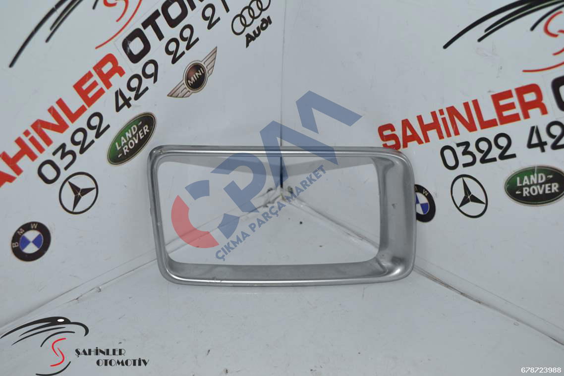 2016  Jeep Grand Cherokee Ön Panjur Çerçevesi 68143135AB