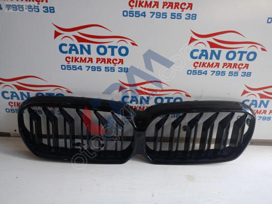 BMW G30 ön panjur