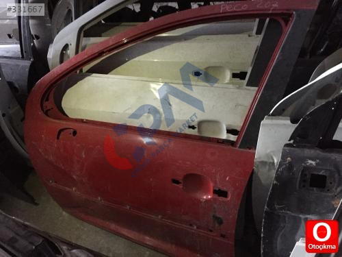Pevgeout 207 çıkma sol ön kapı