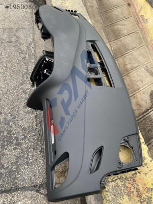 AUDİ 8K1857069 A4 SİYAH GÖĞÜS TORPİTO