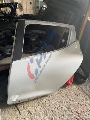 Renault Clıo Sol arka kapı cıkma temiz
