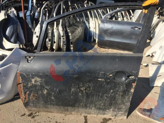2007 2012 model Toyota auris çıkma ön sol kapı