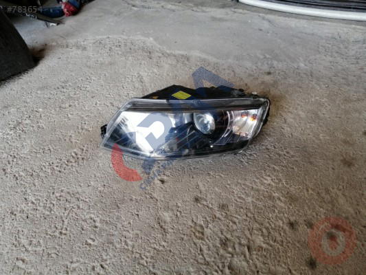 2015 Skoda octavia ön sol far orjinal cıkma parca