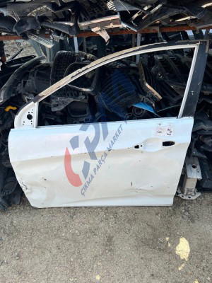Hyundai accent Blue sol ön kapı