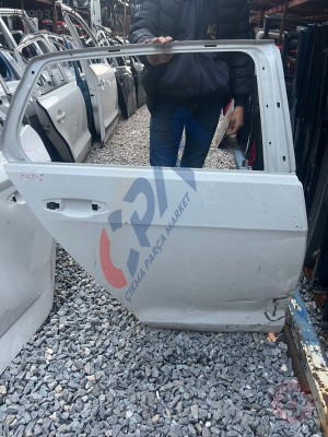 Volkswagen Golf 7 sağ arka kapı çıkma