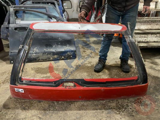 SUZUKİ SWİFT BAGAJ KAPAĞI 1990 MODEL ORJİNAL ÇIKMA