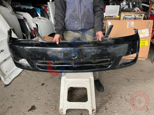 2005 Toyota corolla ön Tanpon çıkma Orjınal