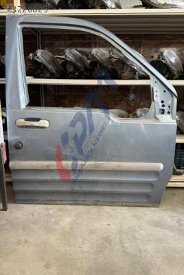 Ford Cornet sağ ön kapı 2003+2012