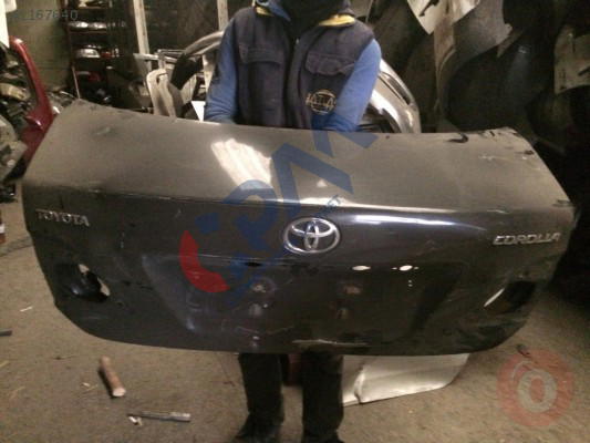 2011 model Toyota corolla çıkma arka bagaj