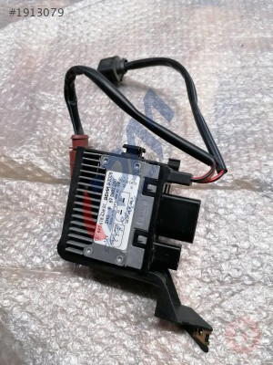 997618436 99761843601 RADYATÖR FANI KONTROL ÜNİTESİ PORSCHE