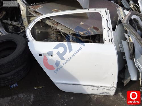 2012 Skoda süper b sağ arka kapı