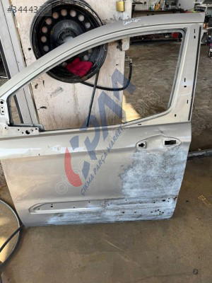 Ford courier sol ön kapı