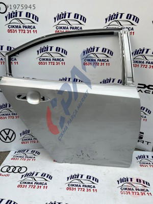2020 2021 Toyota corolla sağ arka kapı çıkma
