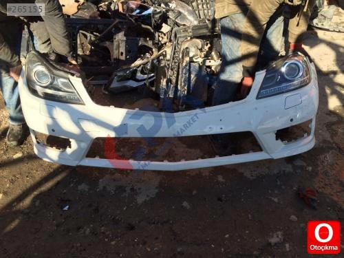 2013 Mercedes c180 ön tampon