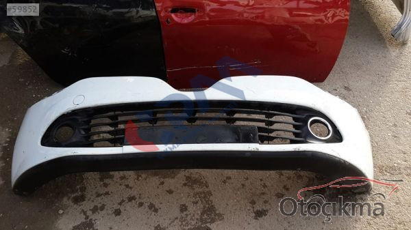 renault clio 4 ön tampon dolu